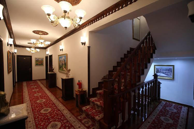 Antipatrea Hotel Berat Eksteriør bilde